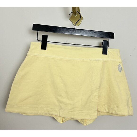 FREE PEOPLE Movement Hot Shot Mini Skort in Sunny Yellow Size Medium - Picture 4 of 8